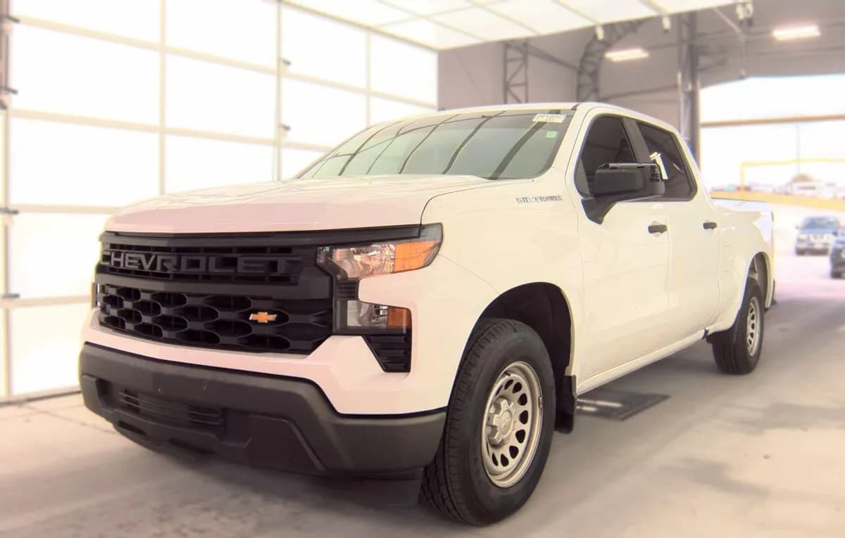 2023 CHEVROLET SILVERADO 1500 WT CREW CAB MEDIUM BED 1WT 2