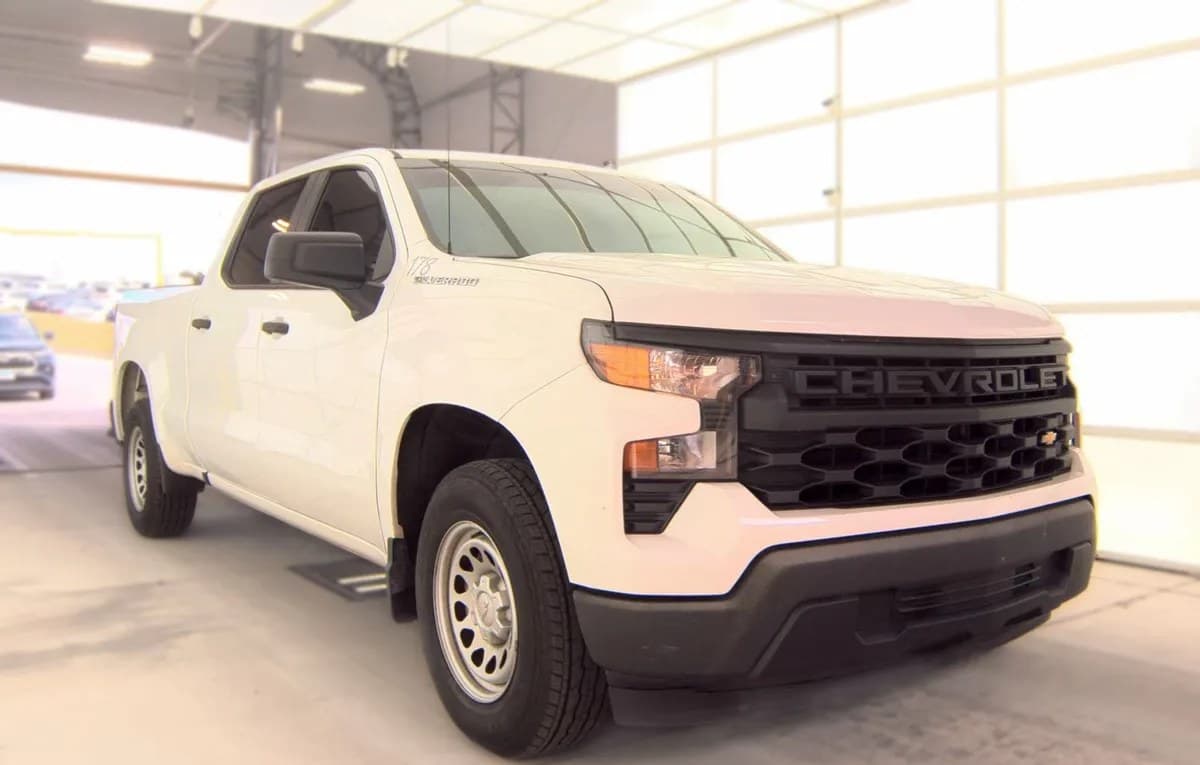 2023 CHEVROLET SILVERADO 1500 WT CREW CAB MEDIUM BED 1WT 4