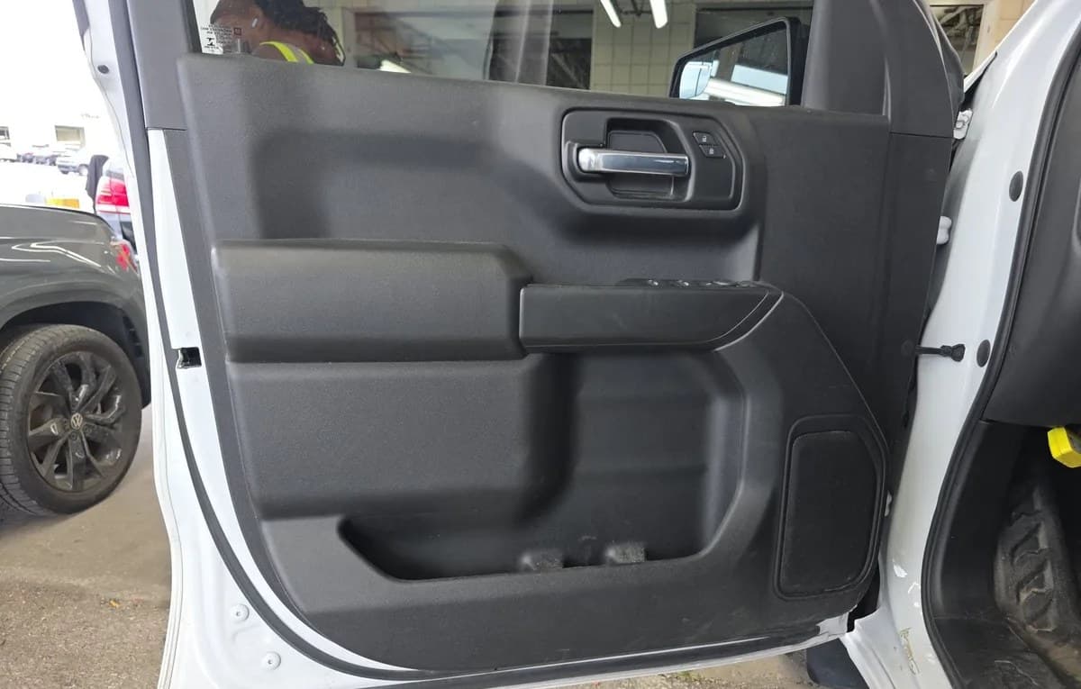 2023 CHEVROLET SILVERADO 1500 WT CREW CAB MEDIUM BED 1WT 6