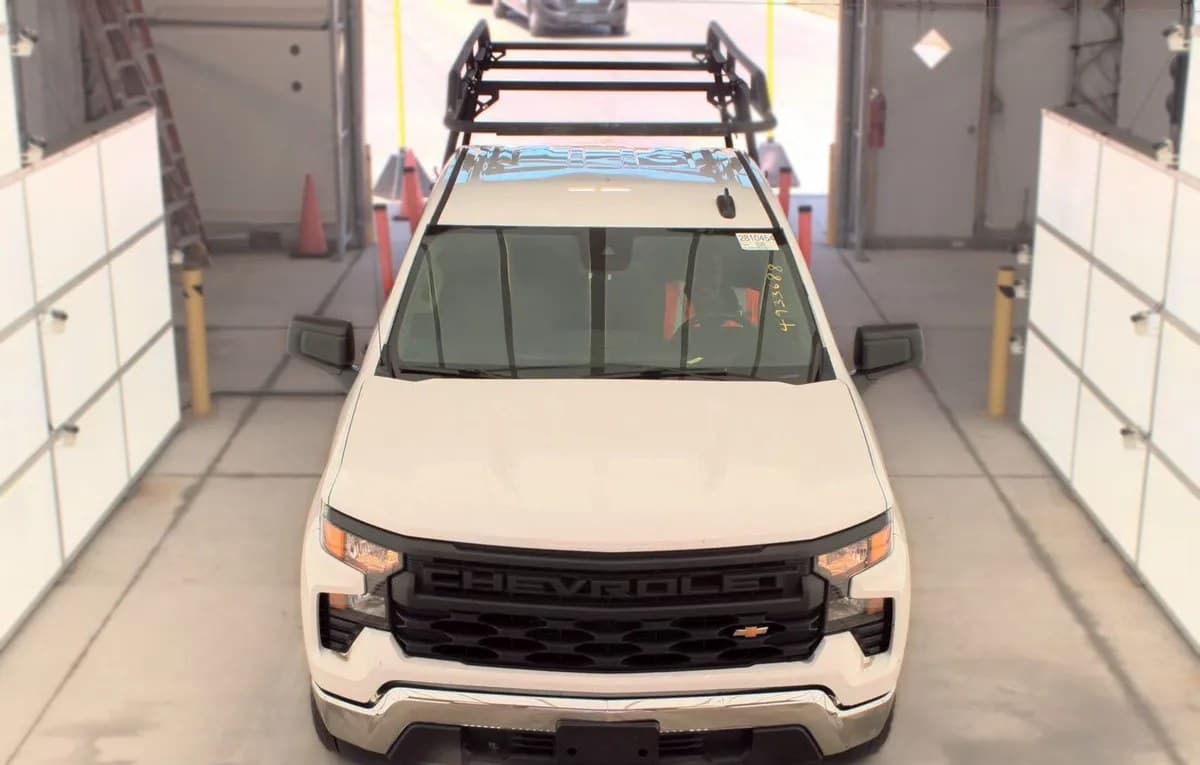 2024 CHEVROLET SILVERADO 1500 WT CREW CAB MEDIUM BED 1WT 3
