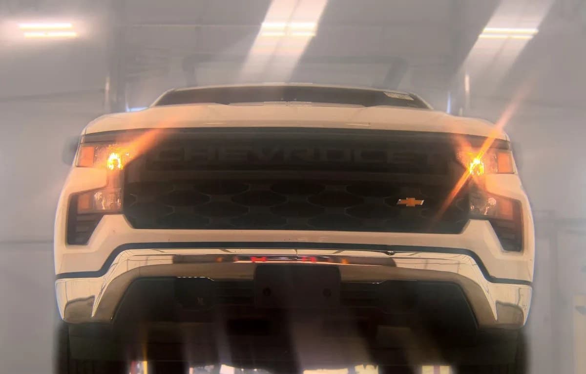 2024 CHEVROLET SILVERADO 1500 WT CREW CAB MEDIUM BED 1WT 4