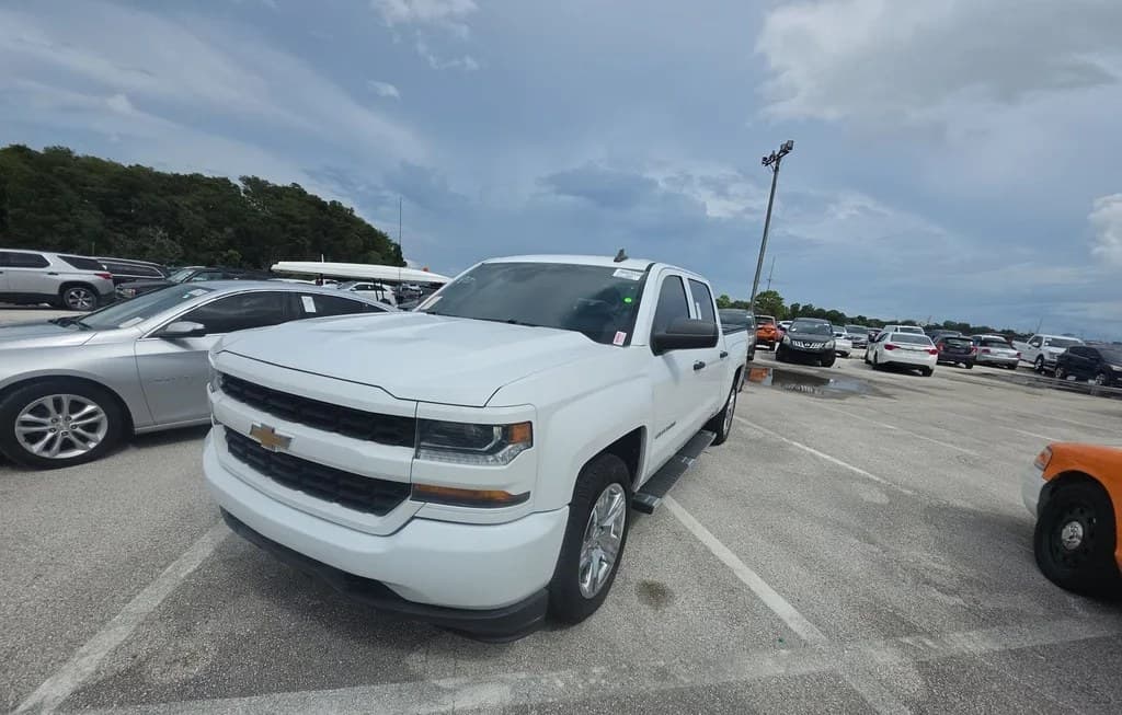 2018 CHEVROLET SILVERADO 1500 CUSTOM CREW CAB SHORT BED 1CX