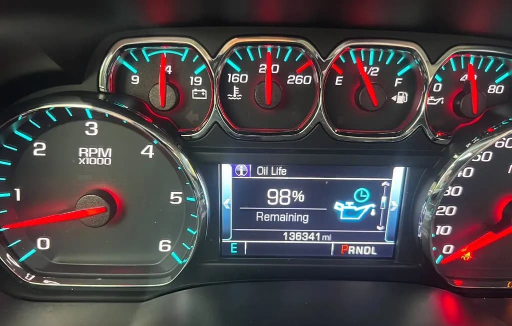 2017 CHEVROLET SILVERADO 1500 LT CREW CAB SHORT BED 1LT 7