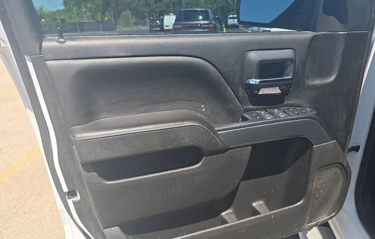 2018 CHEVROLET SILVERADO 1500 LT CREW CAB SHORT BED 1LT 6