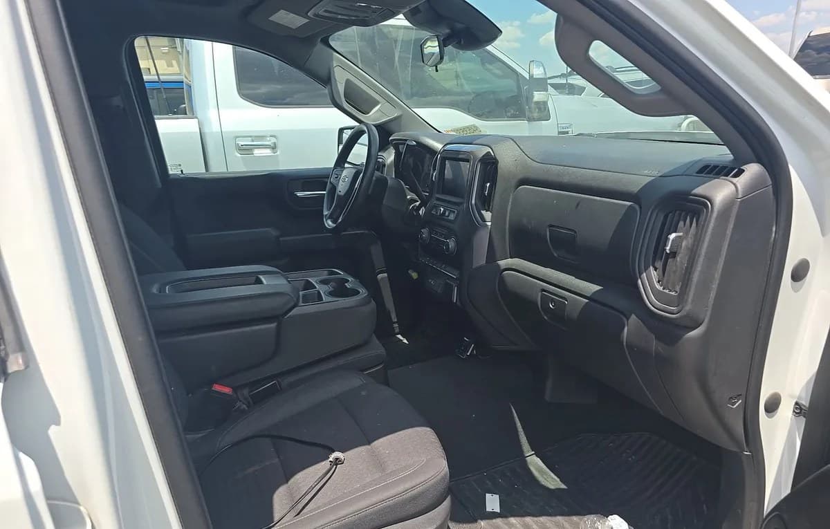2023 CHEVROLET SILVERADO 1500 CUSTOM CREW CAB MEDIUM BED 1CX 5