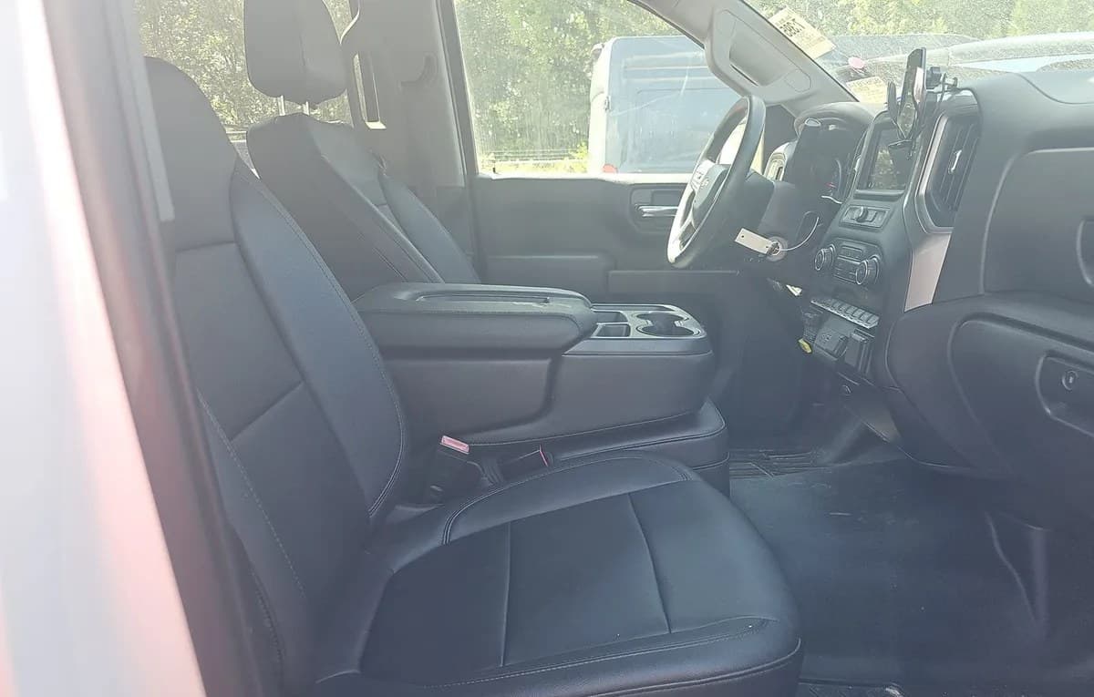 2021 CHEVROLET SILVERADO 1500 WT CREW CAB MEDIUM BED 1WT 5