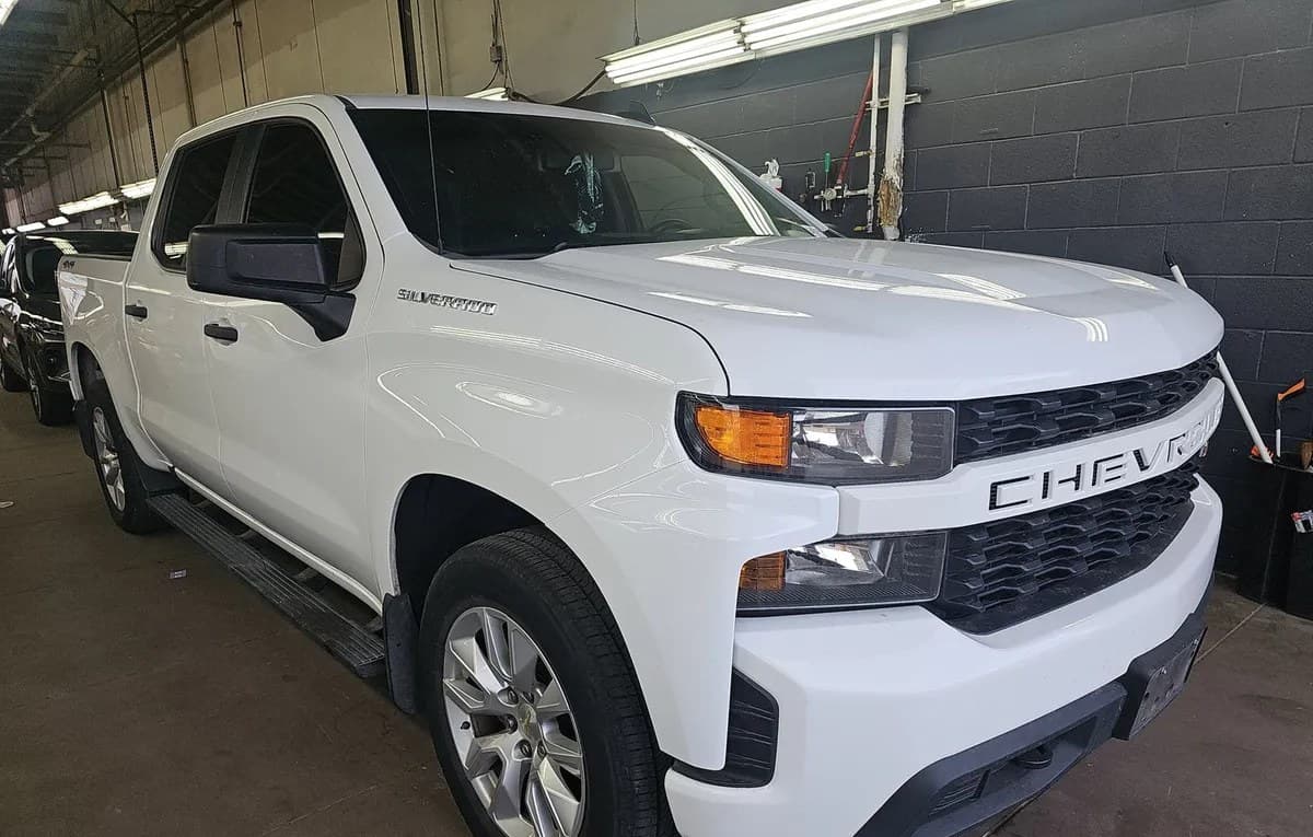 2020 CHEVROLET SILVERADO 1500 CUSTOM CREW CAB SHORT BED 1CX 4