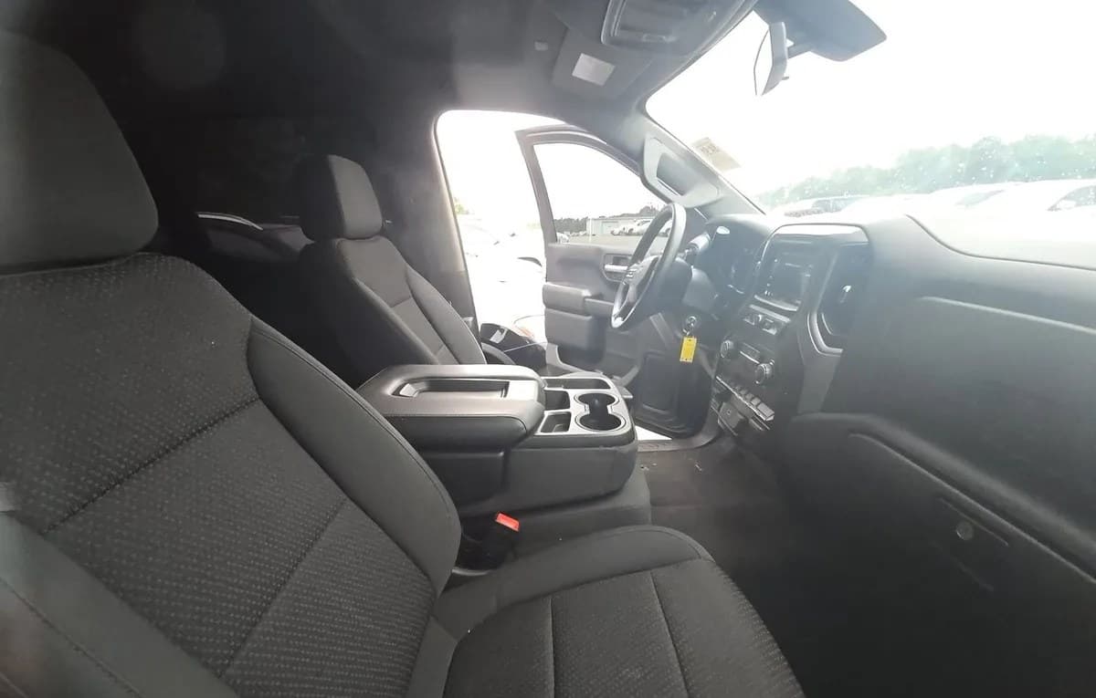 2020 CHEVROLET SILVERADO 1500 CUSTOM CREW CAB SHORT BED 1CX 5