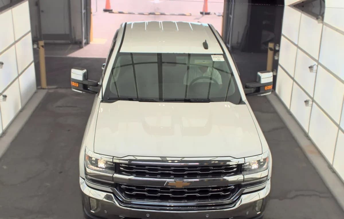 2017 CHEVROLET SILVERADO 1500 LTZ CREW CAB SHORT BED 1LZ 3
