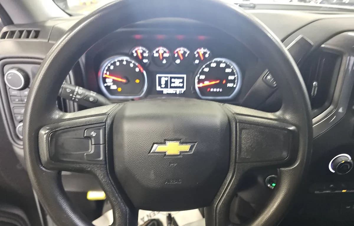 2023 CHEVROLET SILVERADO 1500 WT CREW CAB MEDIUM BED 1WT 7