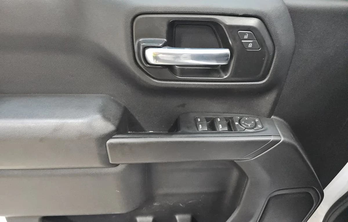 2022 CHEVROLET SILVERADO 1500 WT CREW CAB MEDIUM BED 1WT 6
