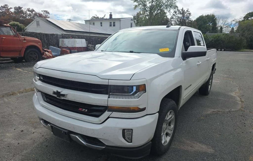 2018 CHEVROLET SILVERADO 1500 LT Z71 CREW CAB SHORT BED 2LT