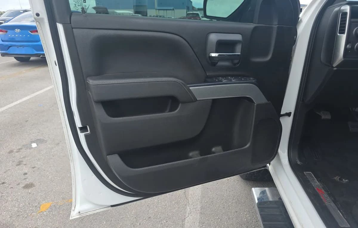 2018 CHEVROLET SILVERADO 1500 LT Z71 CREW CAB SHORT BED 2LT 6