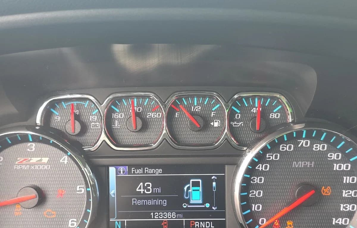 2018 CHEVROLET SILVERADO 1500 LT Z71 CREW CAB SHORT BED 2LT 7