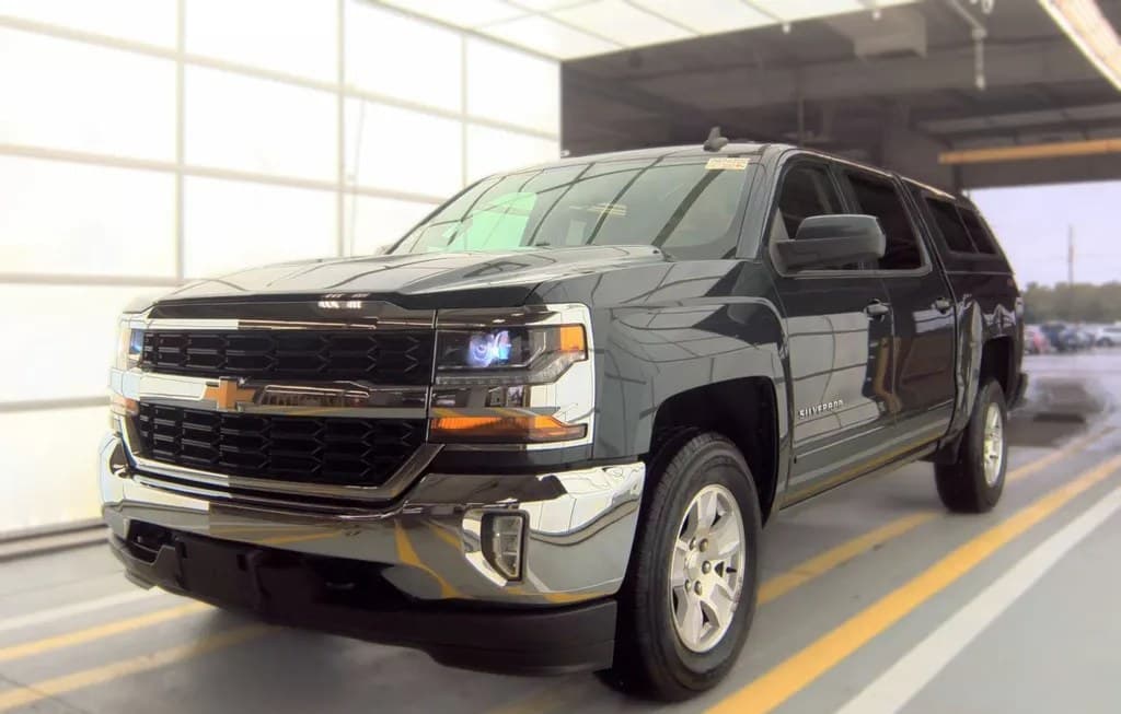 2018 CHEVROLET SILVERADO 1500 LT CREW CAB SHORT BED 1LT