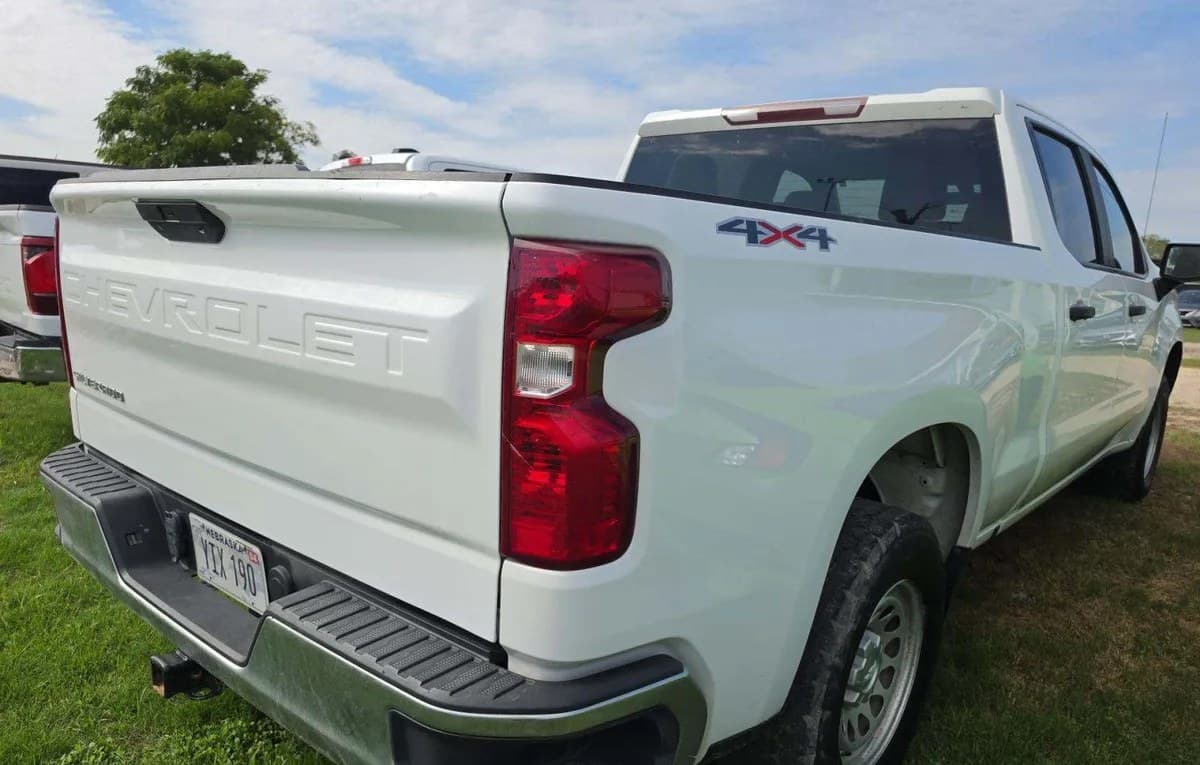 2021 CHEVROLET SILVERADO 1500 WT CREW CAB MEDIUM BED 1WT 4