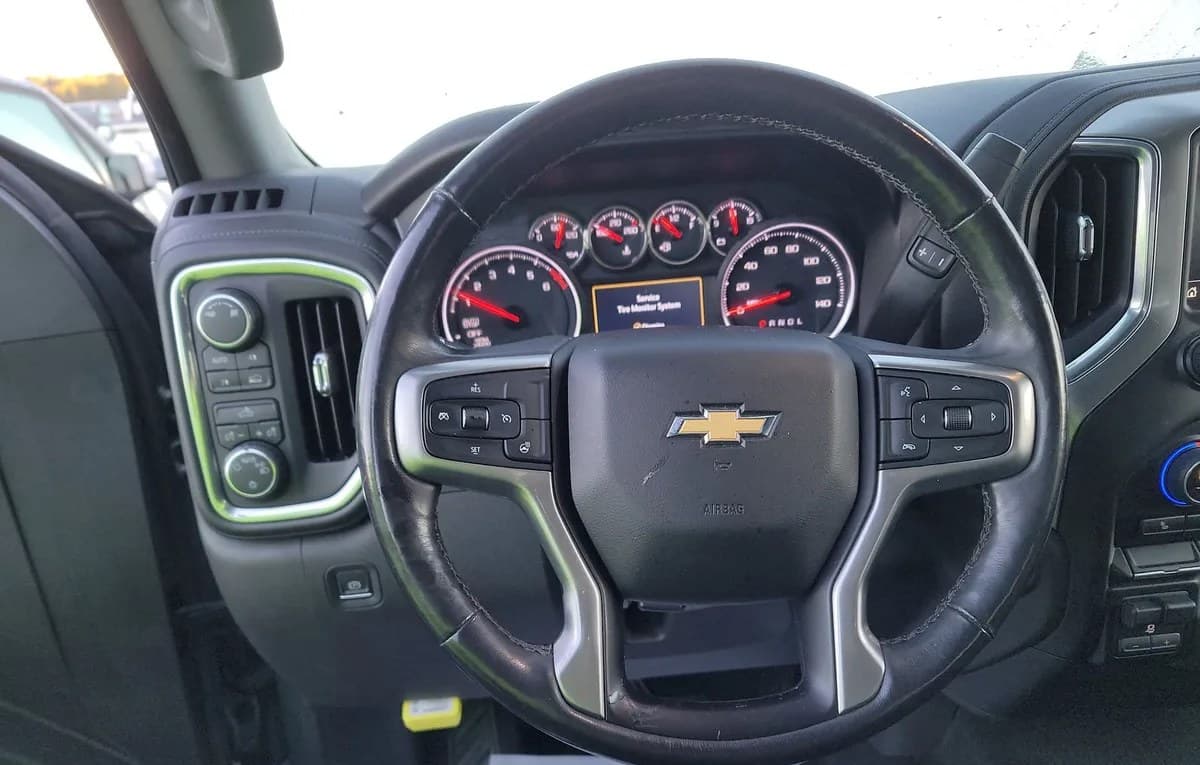 2019 CHEVROLET SILVERADO 1500 LT CREW CAB SHORT BED 1LT 7