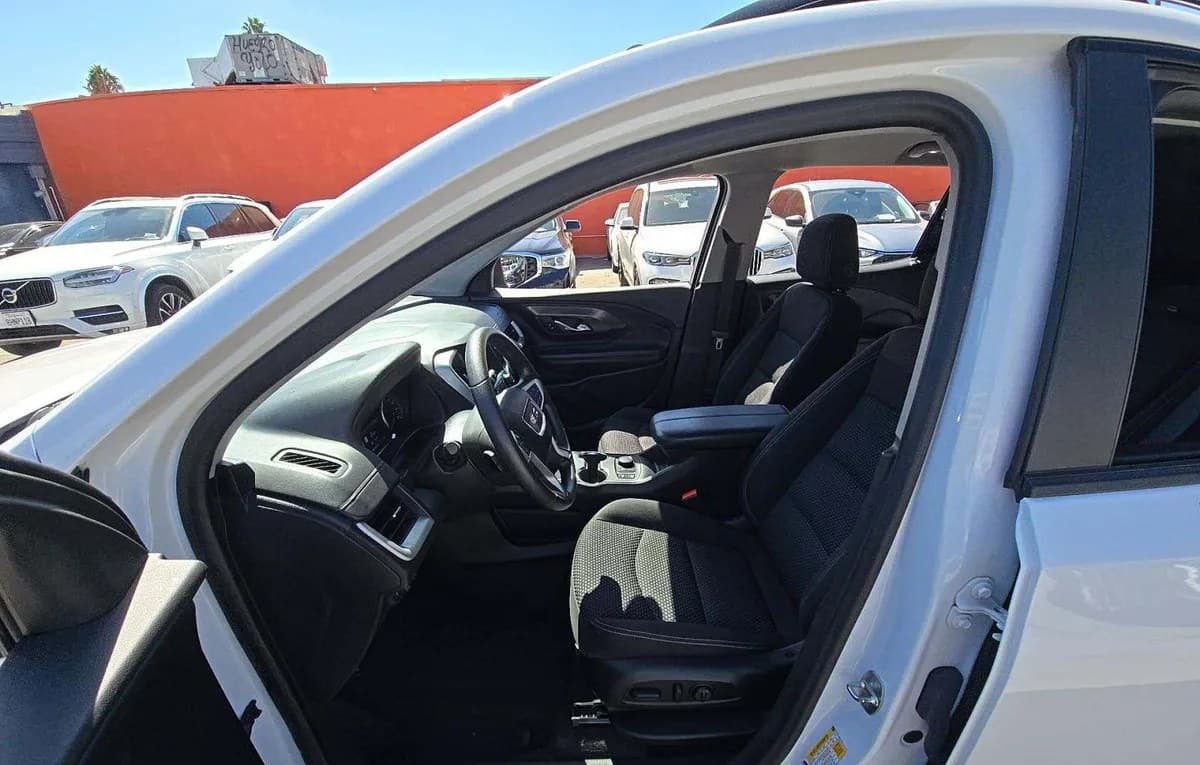 2024 GMC TERRAIN SLE 4
