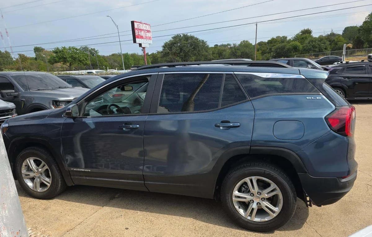 2024 GMC TERRAIN SLE 3