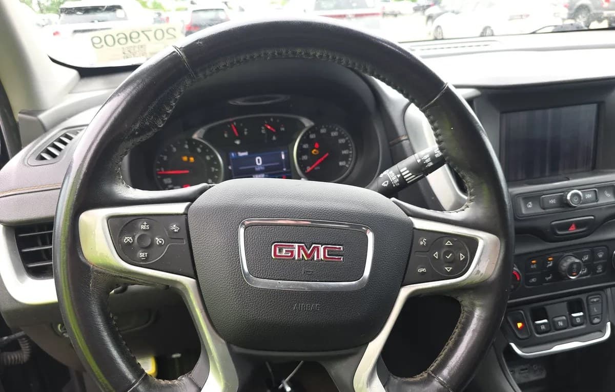 2020 GMC TERRAIN SLE 5