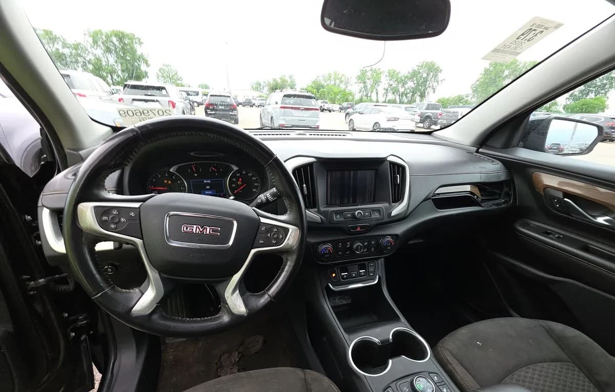 2020 GMC TERRAIN SLE 6
