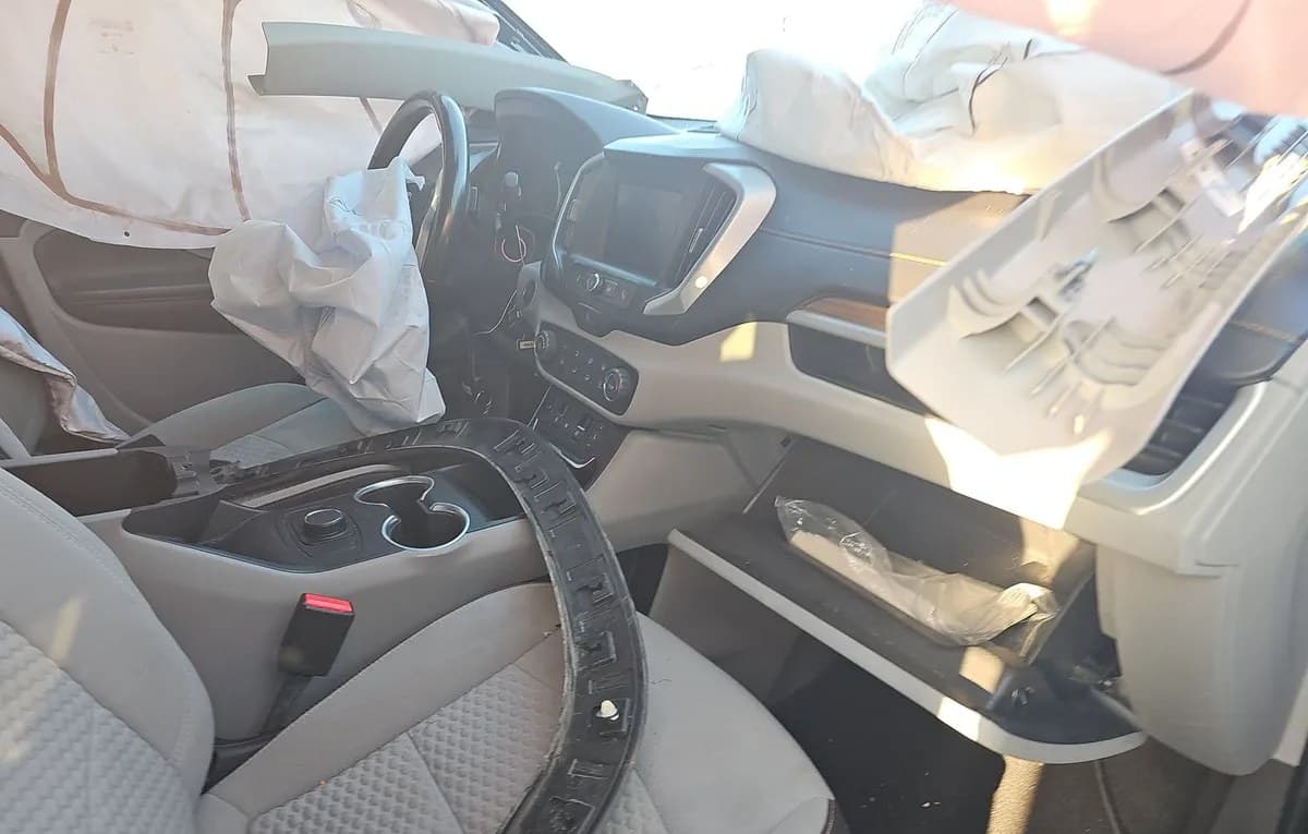2021 GMC TERRAIN SLE 4