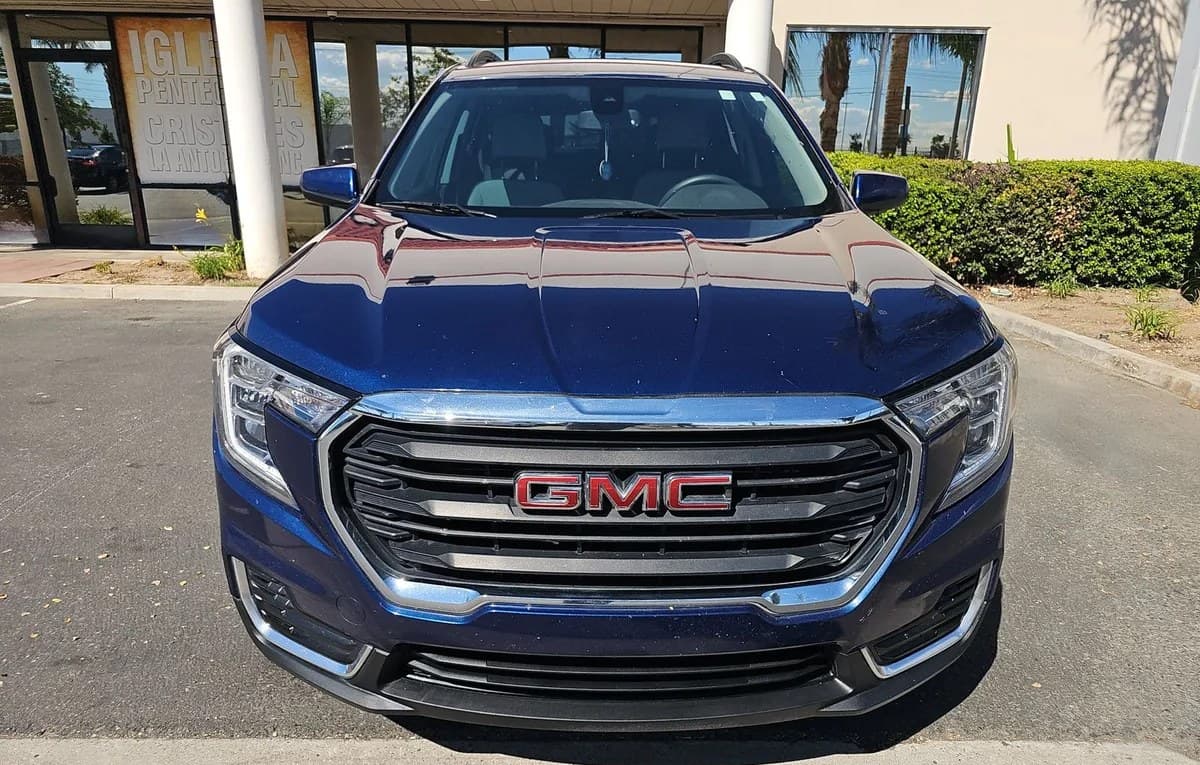 2022 GMC TERRAIN SLE 3