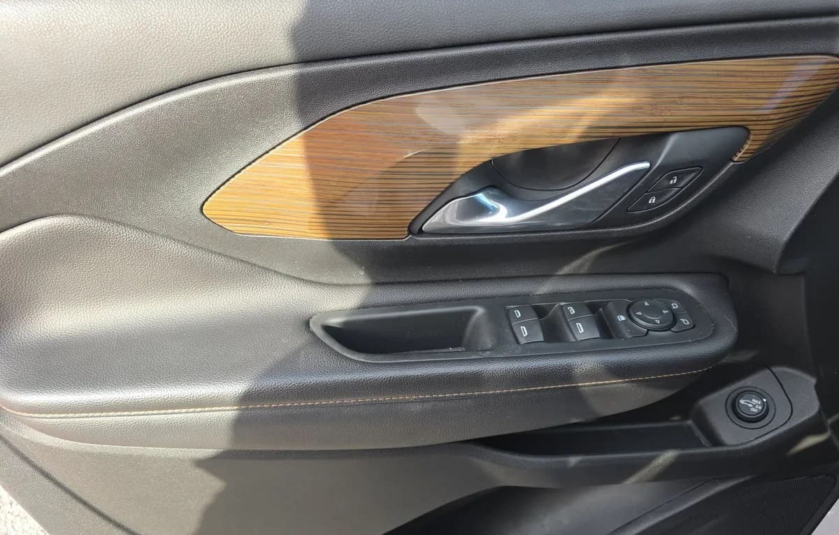 2019 GMC TERRAIN SLE 6
