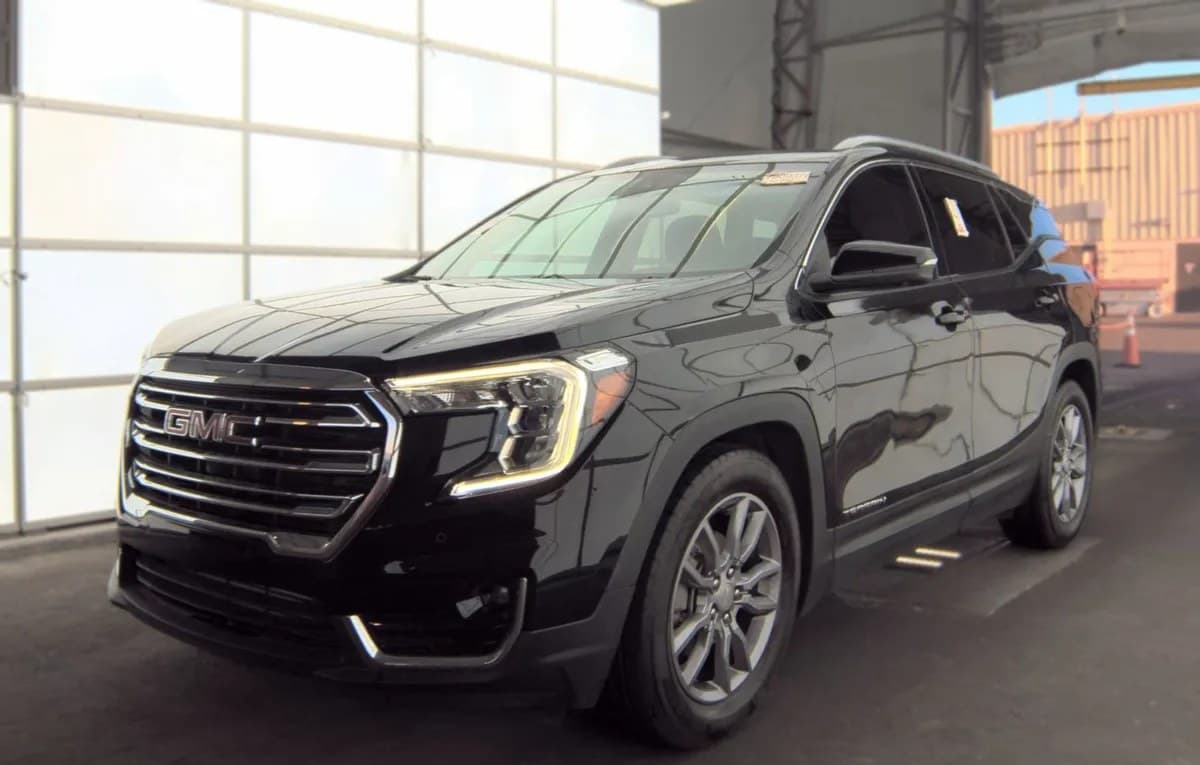 2023 GMC TERRAIN SLT 2