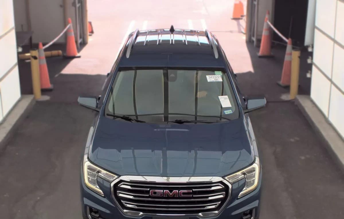 2024 GMC TERRAIN SLT 4SA 3