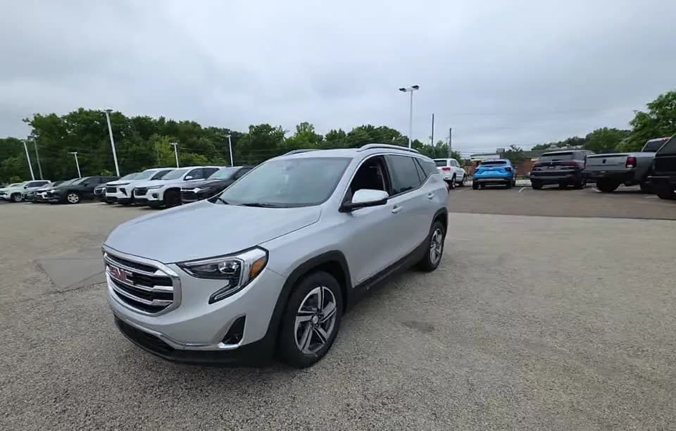 2021 GMC TERRAIN SLT 2