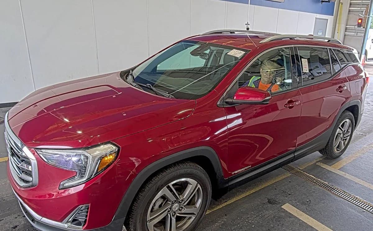 2021 GMC TERRAIN SLT 2