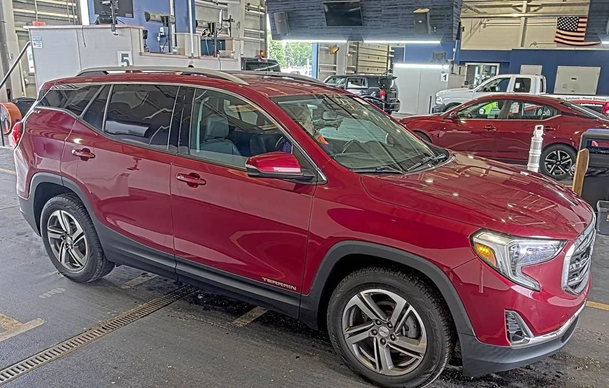 2021 GMC TERRAIN SLT 4