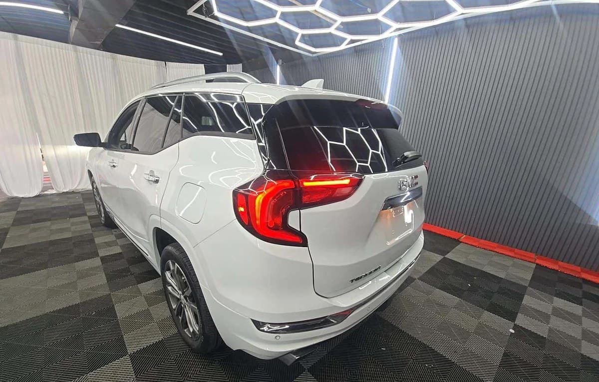 2020 GMC TERRAIN Denali 3