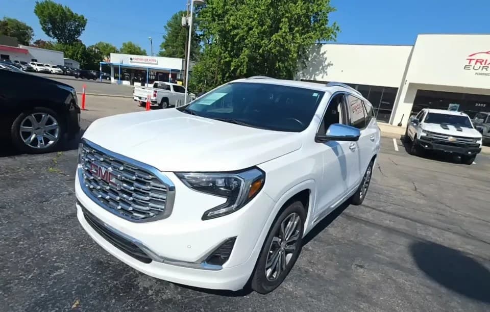 2020 GMC TERRAIN DENALI 5SA 1