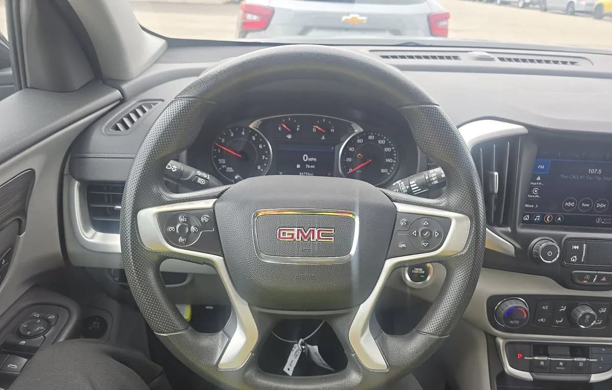 2023 GMC TERRAIN SLE 7