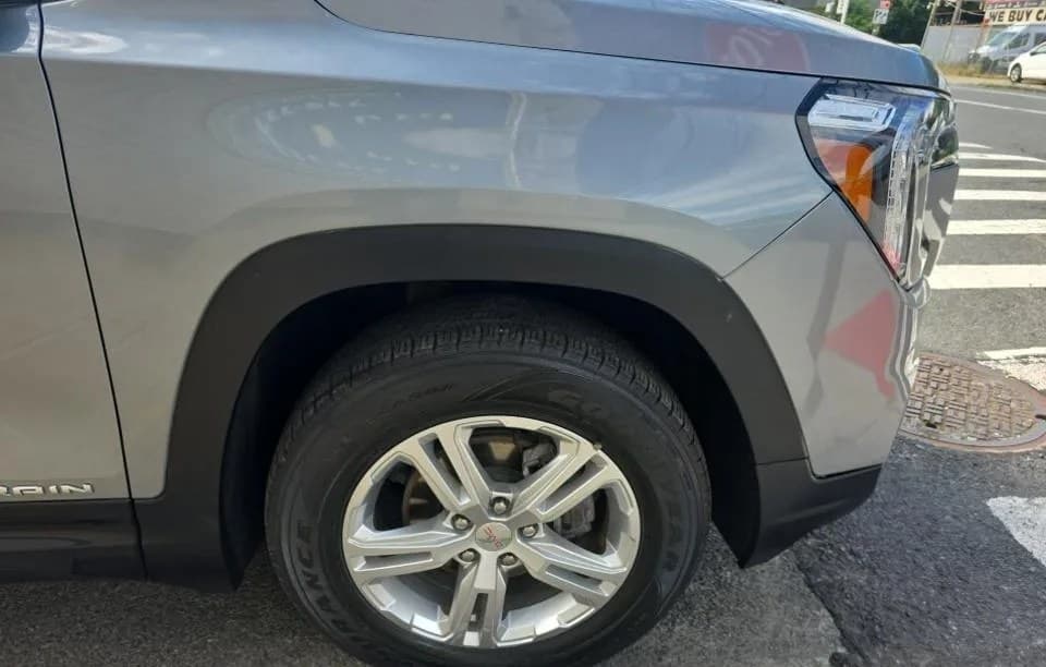 2024 GMC TERRAIN SLE 3SA 6