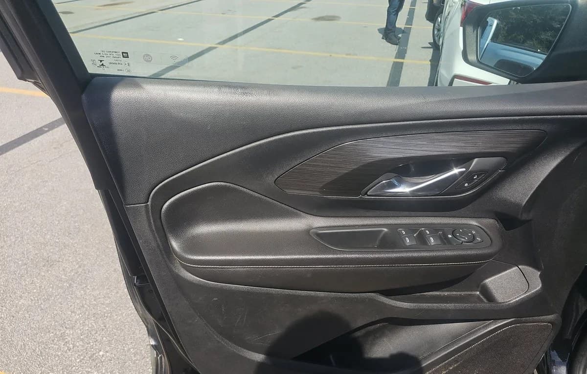 2022 GMC TERRAIN SLE 6