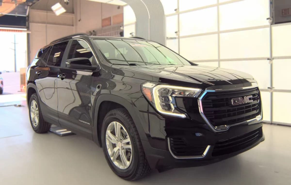 2022 GMC TERRAIN SLE 4