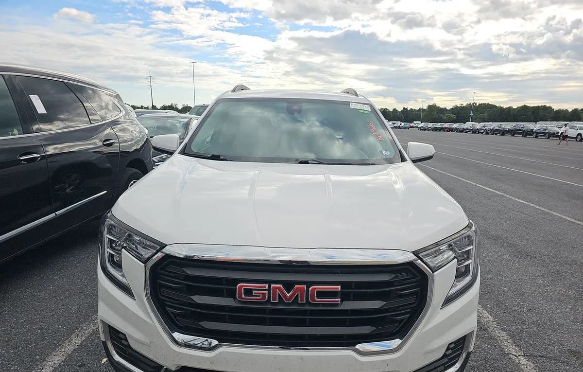 2022 GMC TERRAIN SLE 3