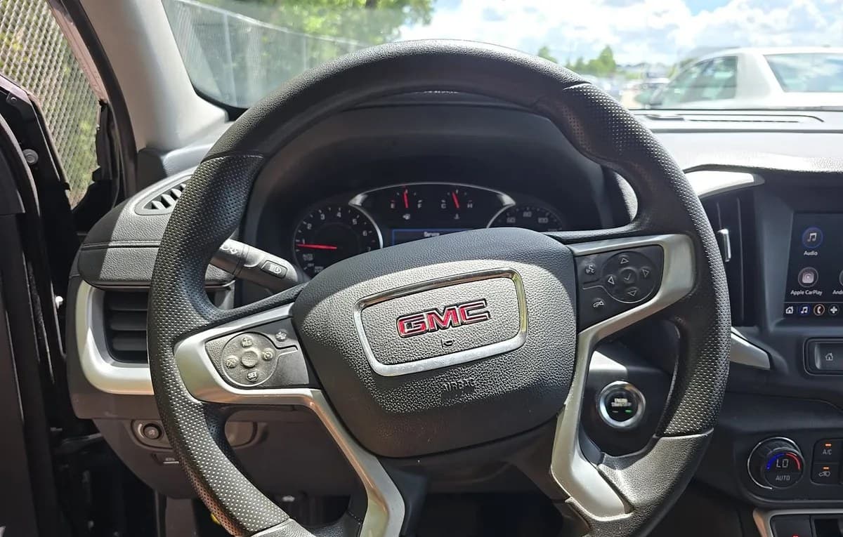 2022 GMC TERRAIN SLE 6