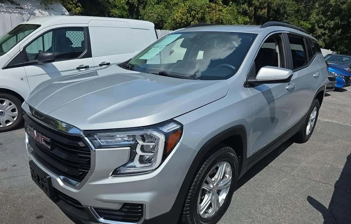 2022 GMC TERRAIN SLE 2