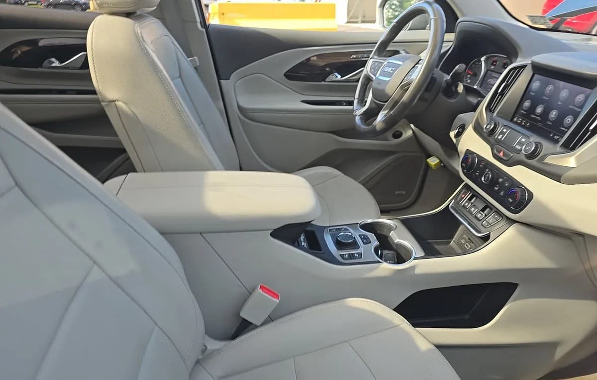2020 GMC TERRAIN DENALI 5SA 5