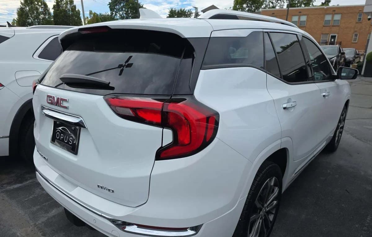 2020 GMC TERRAIN Denali 4