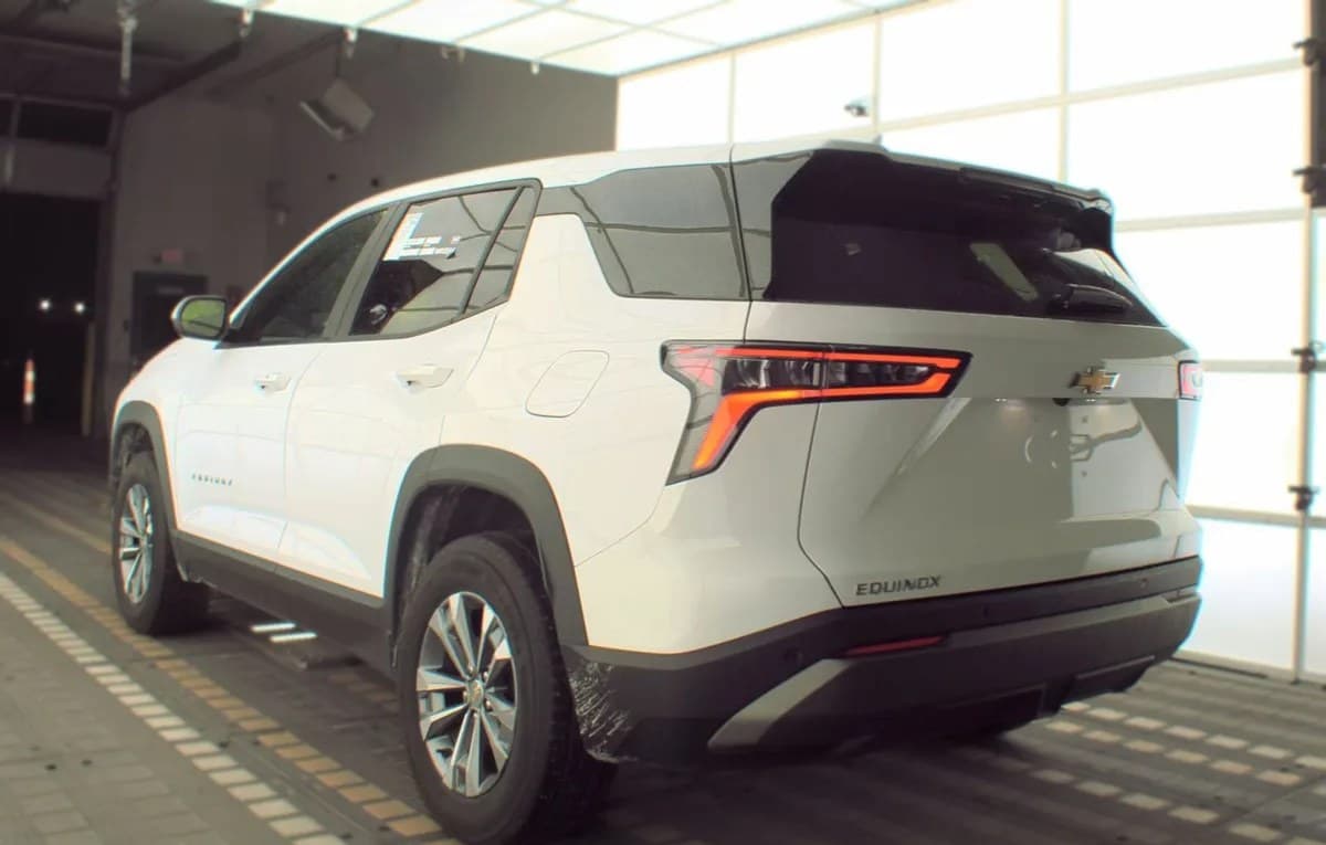2025 CHEVROLET EQUINOX LT 5