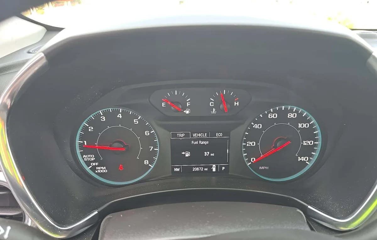 2023 CHEVROLET EQUINOX LS 6