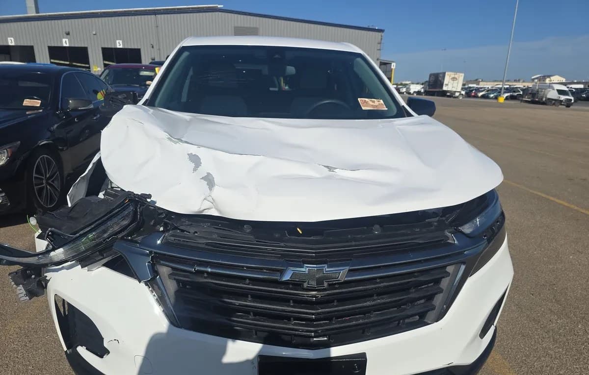 2024 CHEVROLET EQUINOX LS 2