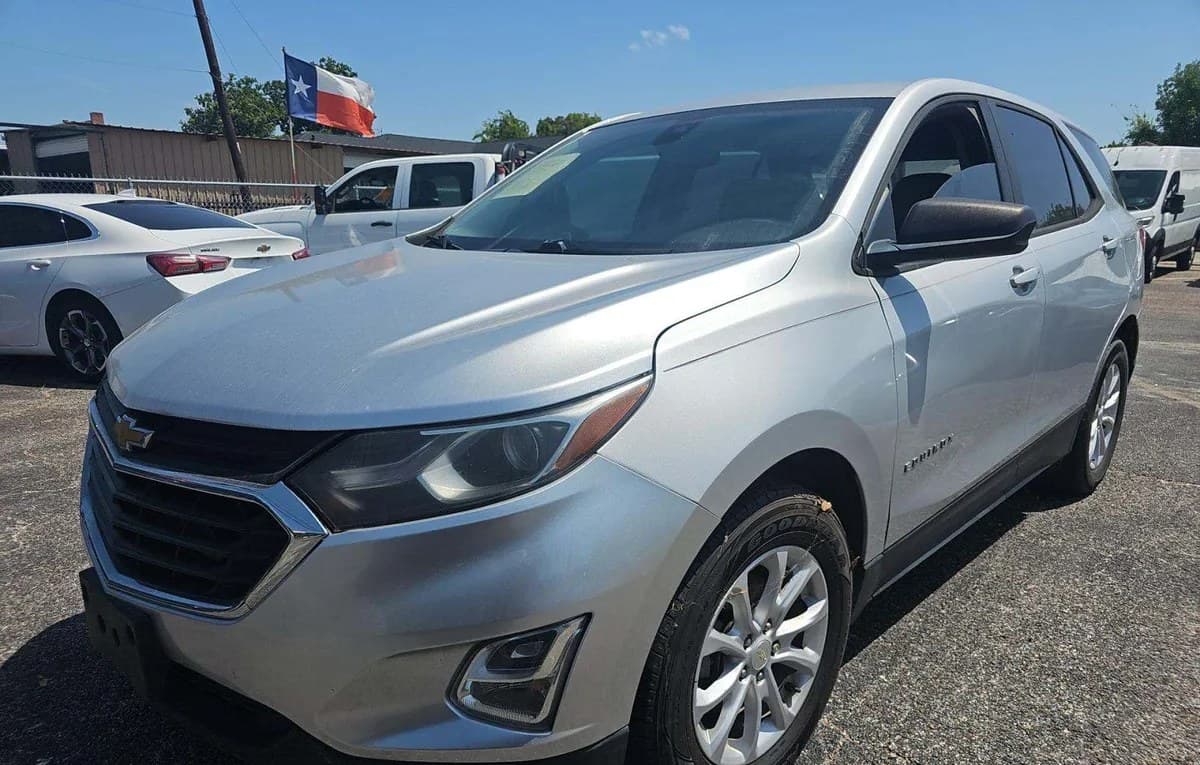 2020 CHEVROLET EQUINOX LS 2