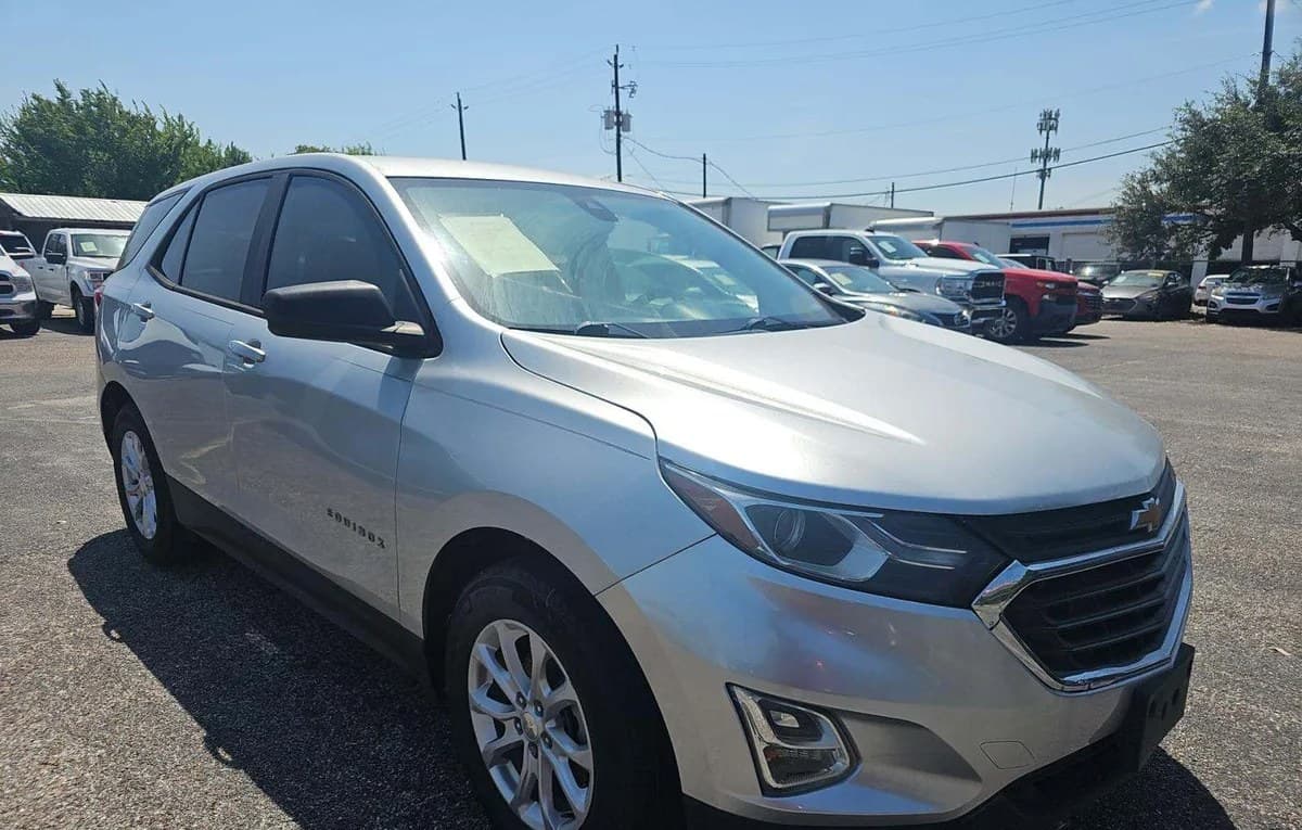 2020 CHEVROLET EQUINOX LS 3