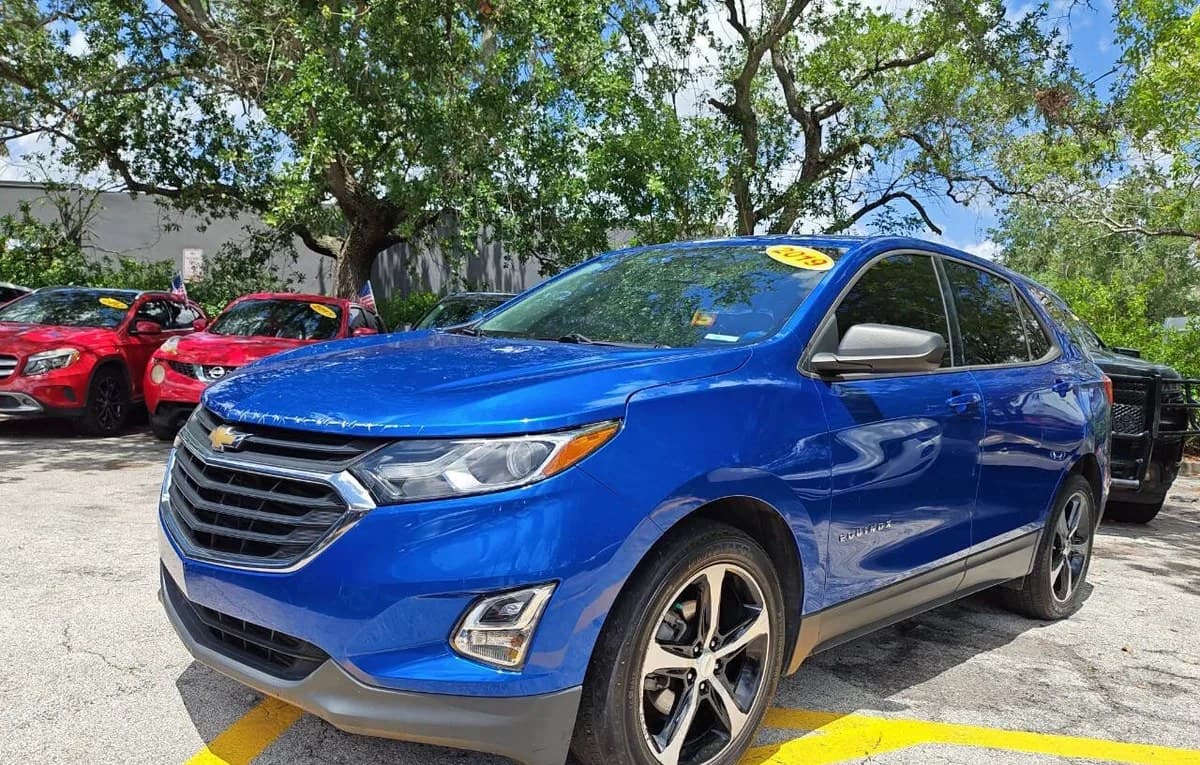 2019 CHEVROLET EQUINOX LS 2